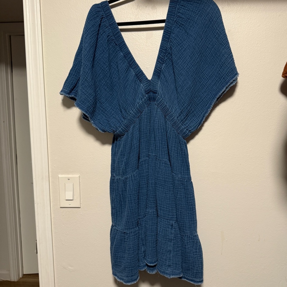 Aerie American eagle pool to party flutter sleeve dress deep v neck blue